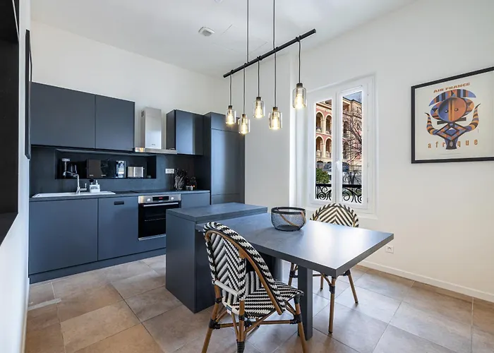 Le Laurenti, Vue Epoustouflante *